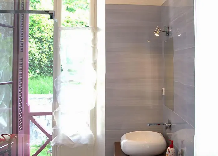 L'orante فندق مبيت وإفطار 4*